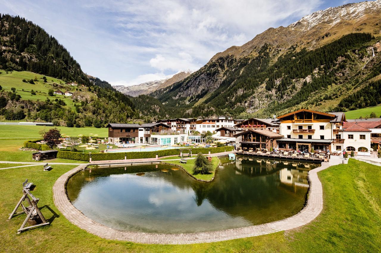Schneeberg Family 4*